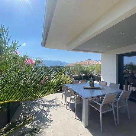 Domaine Arca 6 A 8 Personnes Porto Vecchio